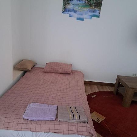 Villa Ika Плоче Екстериор снимка