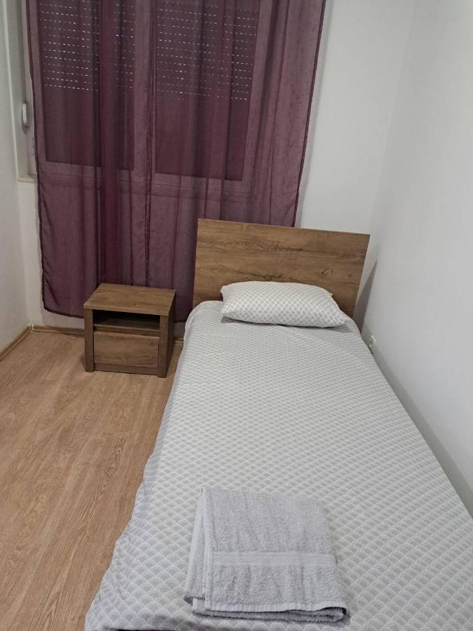 Villa Ika Плоче Екстериор снимка